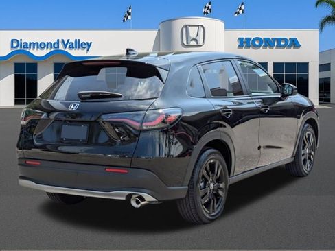 New 2027 Honda HR-V Sport image 2