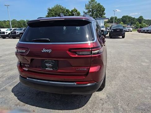 Used 2022 Jeep Grand Cherokee L Limited w/ Luxury Tech Group II AWD/4WD image 7