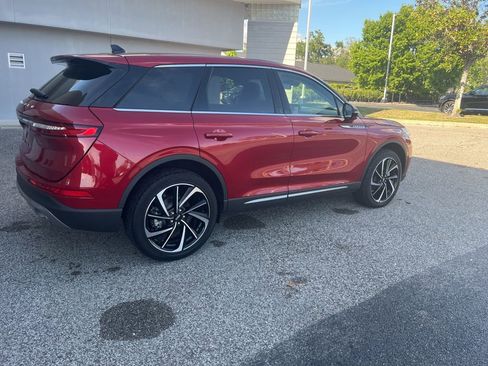 Used 2025 Lincoln Corsair Reserve image 3