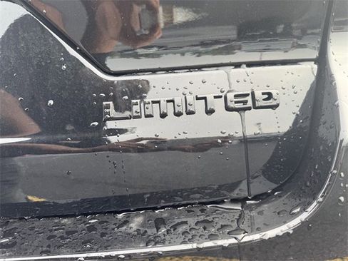 New 2025 Jeep Grand Cherokee Limited image 15