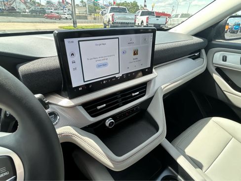New 2026 Ford Explorer Active w/ Active Comfort Package AWD/4WD image 28