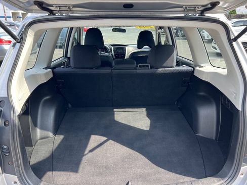 Used 2013 Subaru Forester 2.5X AWD/4WD image 16
