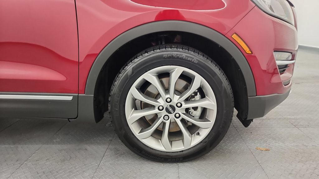 Used 2019 Lincoln MKC Select w/ Select Plus Package AWD/4WD image 22