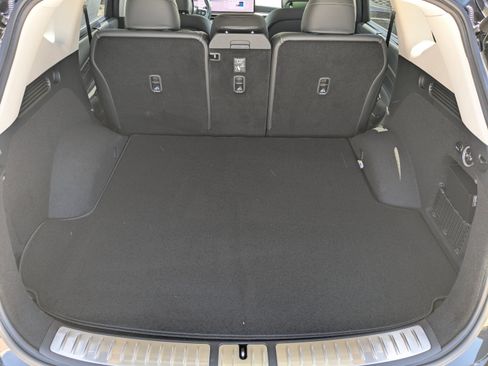 Used 2025 Genesis GV80 2.5T Select image 15