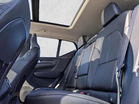New 2026 Volvo XC40 B5 Ultra w/ Climate Package image 17