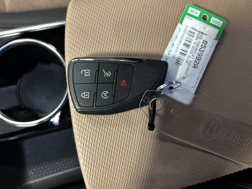 Used 2025 Chevrolet Equinox ACTIV FWD image 22