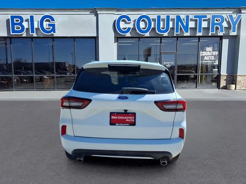 Used 2023 Ford Escape ST-Line AWD/4WD image 6