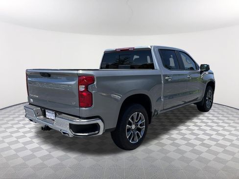 Used 2026 Chevrolet Silverado 1500 LT AWD/4WD image 5