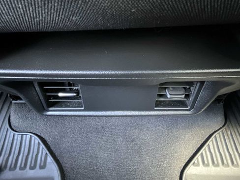 Certified 2020 Chevrolet Silverado 1500 Custom w/ Custom Value Package image 19