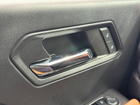 Used 2024 GMC Canyon AT4 w/ Canyon Safety Plus Package image 24