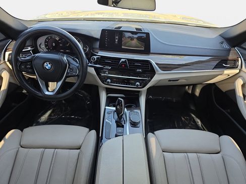 Used 2017 BMW 540i image 9