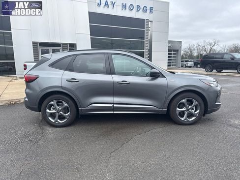 Used 2024 Ford Escape ST-Line w/ Tech Pack #1 image 7