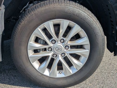 Used 2021 Lexus GX 460 Premium w/ Premium Package AWD/4WD image 11