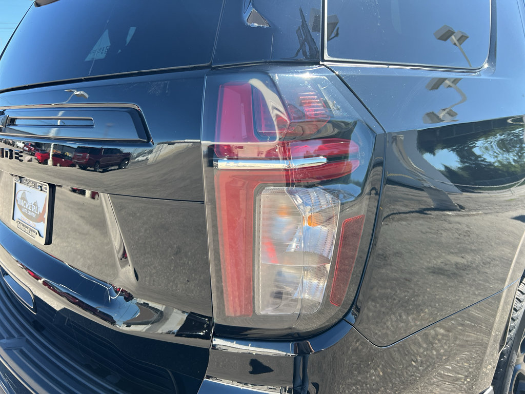 Used 2023 Chevrolet Tahoe High Country AWD/4WD image 11