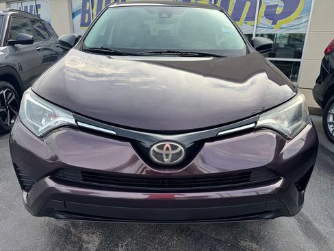 Used 2018 Toyota RAV4 LE w/ All Weather Liner Package AWD/4WD image 9