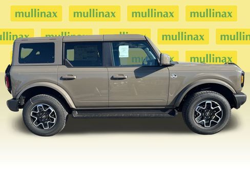 New 2025 Ford Bronco Outer Banks image 26