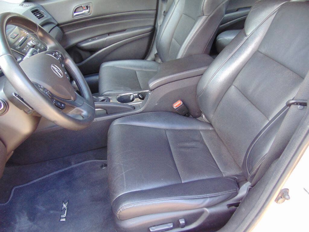 Used 2014 Acura ILX FWD image 19