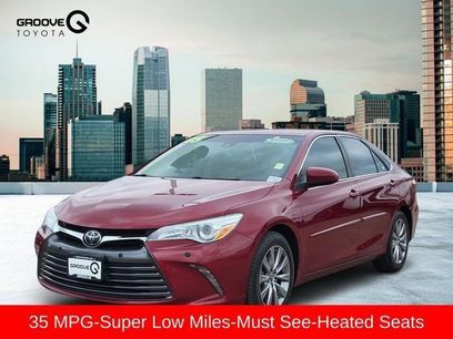 Used 2015 Toyota Camry XLE w/ Moonroof Package