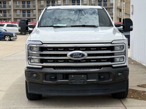 Used 2024 Ford F250 King Ranch image 6