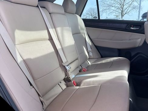 Used 2019 Subaru Outback 2.5i Limited w/ Popular Package #2 image 31
