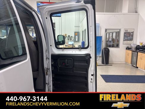 Certified 2021 GMC Savana 2500 w/ Driver Convenience Package image 29