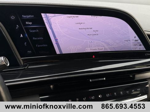 Used 2024 Cadillac Escalade Sport AWD/4WD image 33