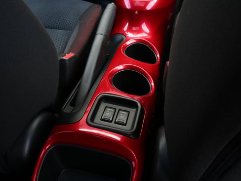 Used 2015 Nissan Juke SV w/ Cold Weather Package image 38