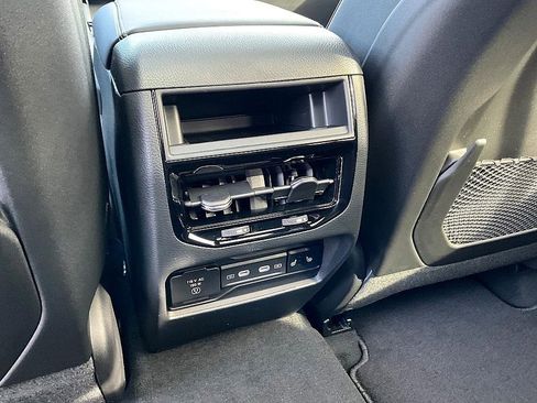 New 2026 Jeep Grand Cherokee Limited w/ Limited Altitude Package image 29