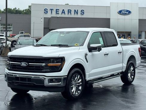 New 2025 Ford F150 XLT w/ Equipment Group 302A MID image 2