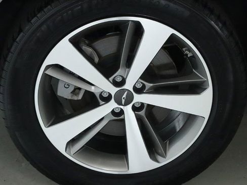 Used 2024 Genesis GV80 3.5T image 12