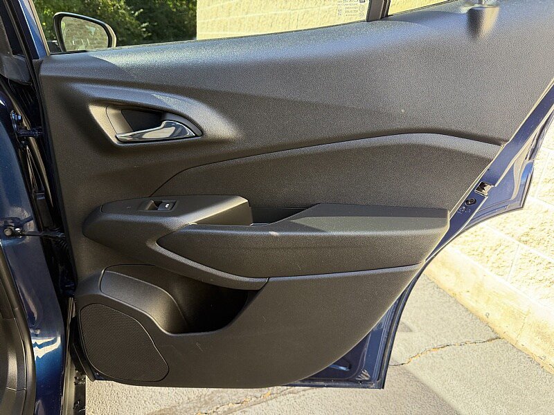Used 2024 Chevrolet Trax LS FWD image 28