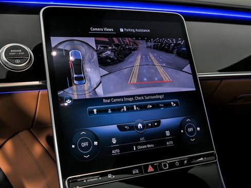 Used 2022 Mercedes-Benz S 500 S 500 4MATIC-BIG $131K MSRP-AM w/ AMG Line Package image 32