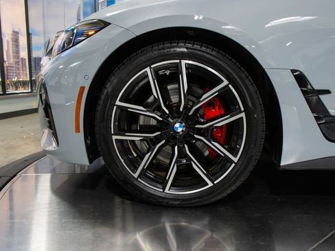 Used 2025 BMW 440i xDrive w/ Premium Package AWD/4WD image 7