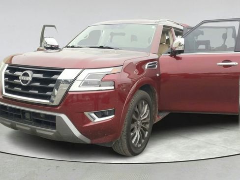 Used 2022 Nissan Armada Platinum w/ Captain's Chairs Package RWD image 10