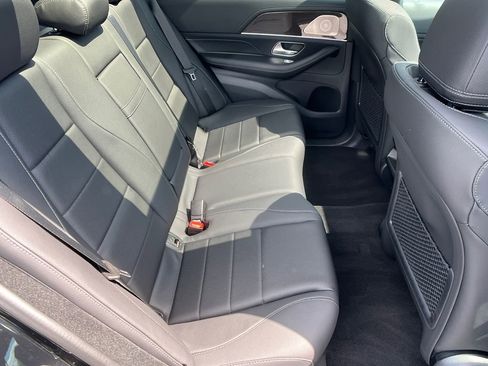 New 2026 Mercedes-Benz GLE 450 4MATIC image 18
