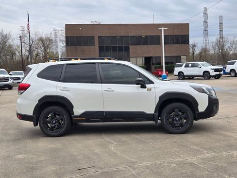 Used 2023 Subaru Forester Wilderness w/ Wilderness Package image 4