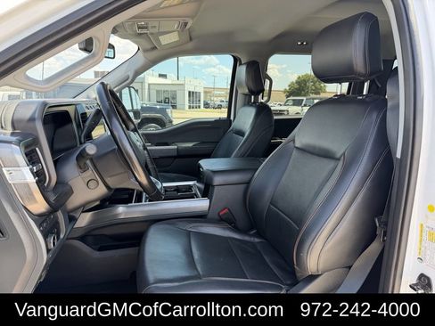 Used 2023 Ford F250 Lariat w/ Sport Appearance Package AWD/4WD image 28