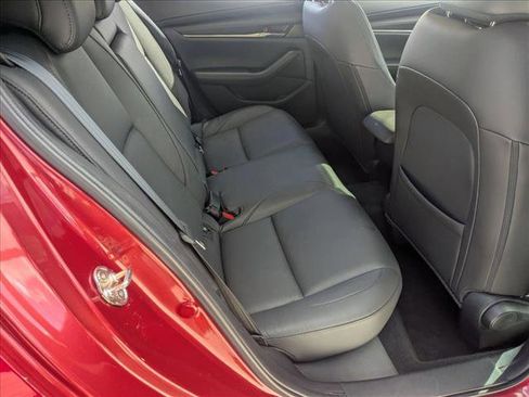 Used 2019 MAZDA MAZDA3 Sedan w/ Preferred Package image 16