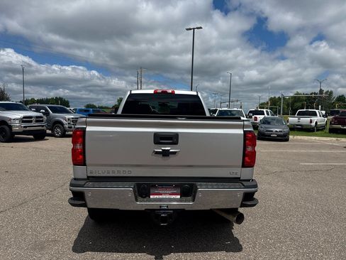Used 2019 Chevrolet Silverado 2500 LTZ w/ Duramax Plus Package AWD/4WD image 4