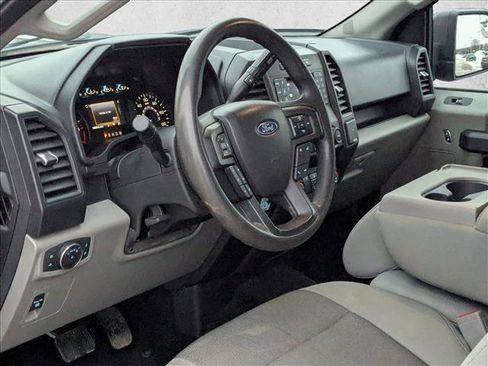 Used 2019 Ford F150 XL w/ Equipment Group 101A Mid image 9