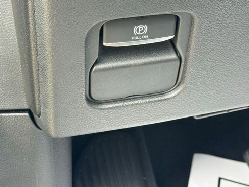 New 2026 Jeep Grand Wagoneer Limited AWD/4WD image 16