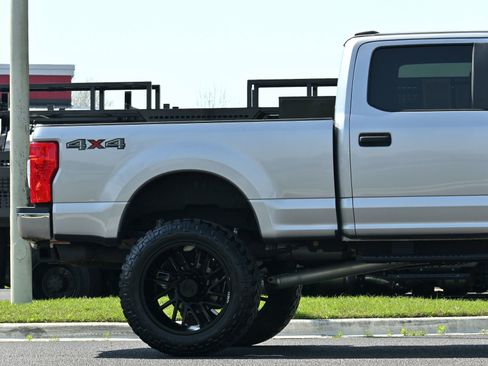 Used 2020 Ford F250 XL w/ STX Appearance Package image 5