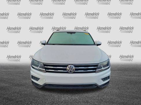 Used 2019 Volkswagen Tiguan SE image 3