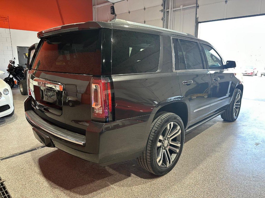 Used 2018 GMC Yukon Denali w/ Denali Ultimate Package AWD/4WD image 3