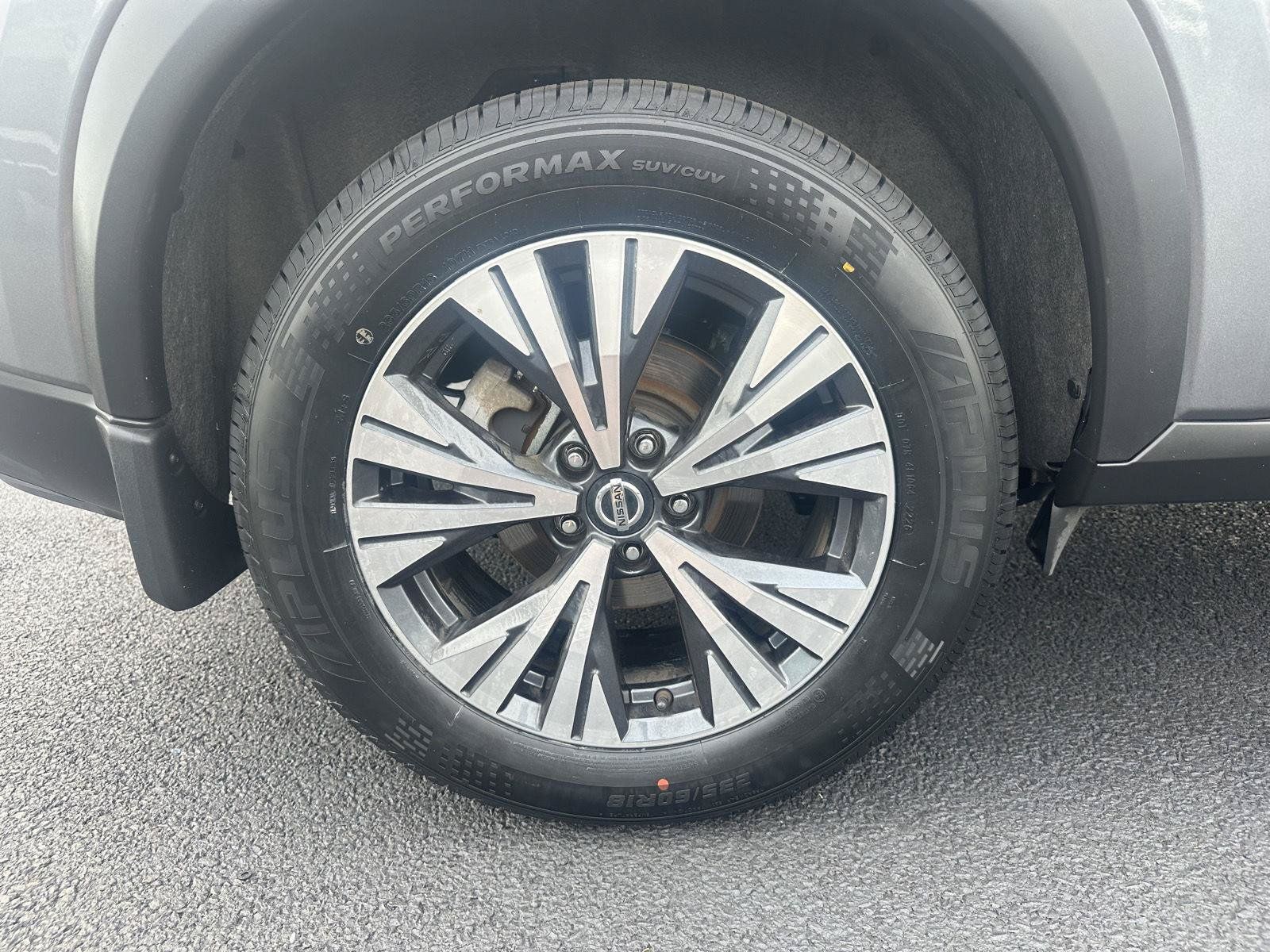 Used 2021 Nissan Rogue SV w/ Premium Package AWD/4WD image 17
