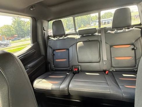 Used 2022 GMC Sierra 1500 AT4 w/ AT4 Preferred Package AWD/4WD image 20