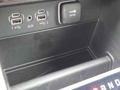 Used 2025 Jeep Grand Cherokee L Summit w/ Advanced Protech Group IV AWD/4WD image 15