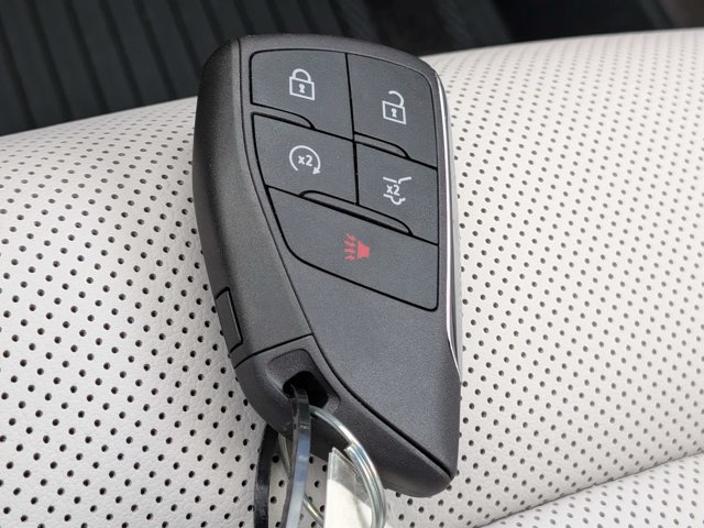 New 2027 GMC Terrain Denali w/ LPO, Floor Liner Package AWD/4WD image 35