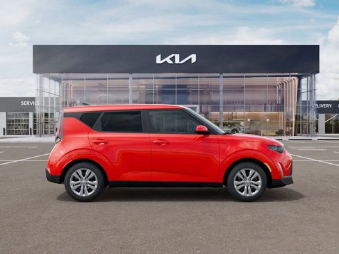 New 2025 Kia Soul LX image 7