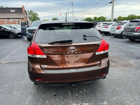 Used 2011 Toyota Venza AWD image 4